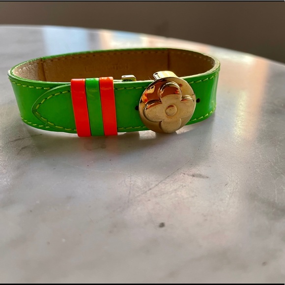 Louis Vuitton Vernis Wish Bracelet - Picture 2 of 6